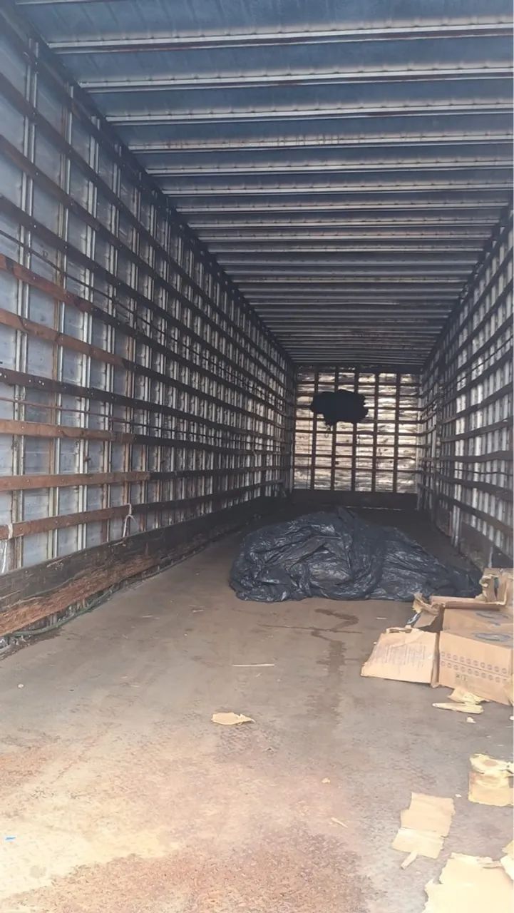 Carreta baú 28 paletes - Foto 3