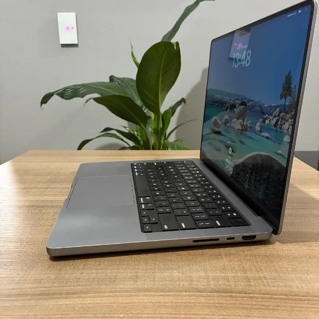 MacBook Pro 14 M1 Pro 16GB RAM SSD 512GB - Excelente Estado