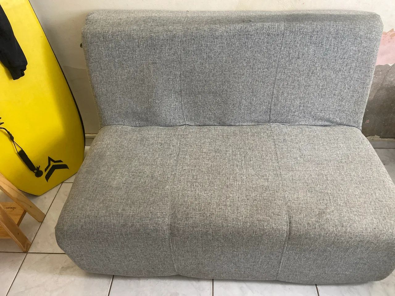 Sofá cama da tok stok , dobrável , cinza escuro 