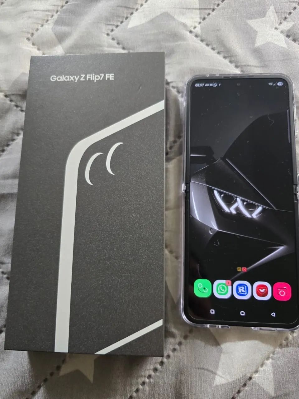 Celular Samsung Galaxy Z Flip 7e  - Foto 3