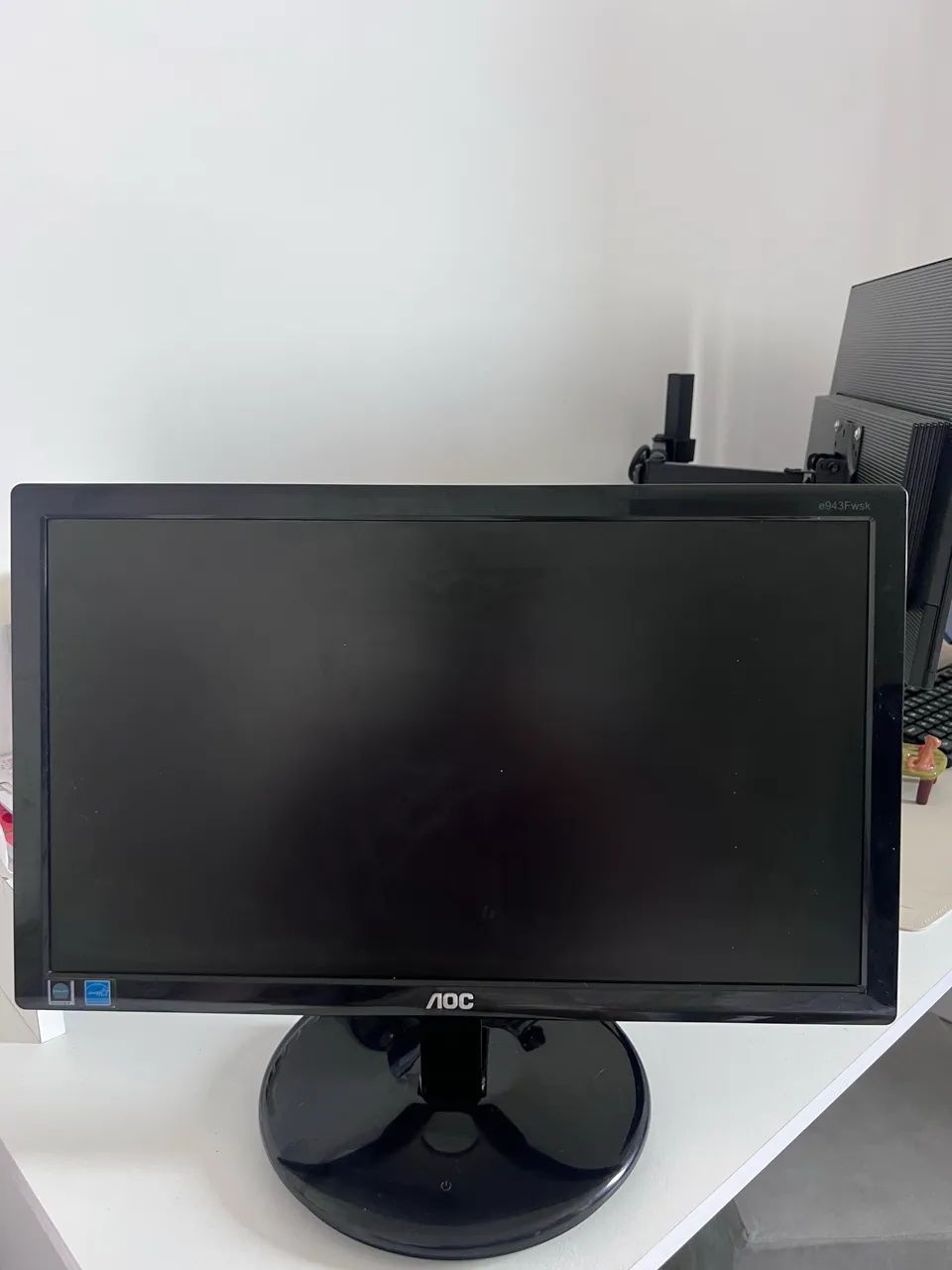 Monitor AOC 18,5 pol.