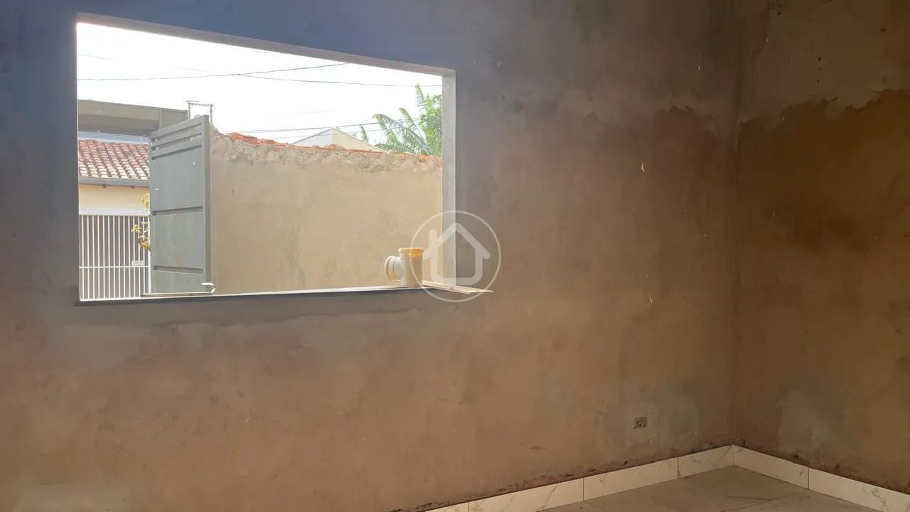 CASA COM 02 QUARTOS SENDO 01 SUÍTE - Foto 3