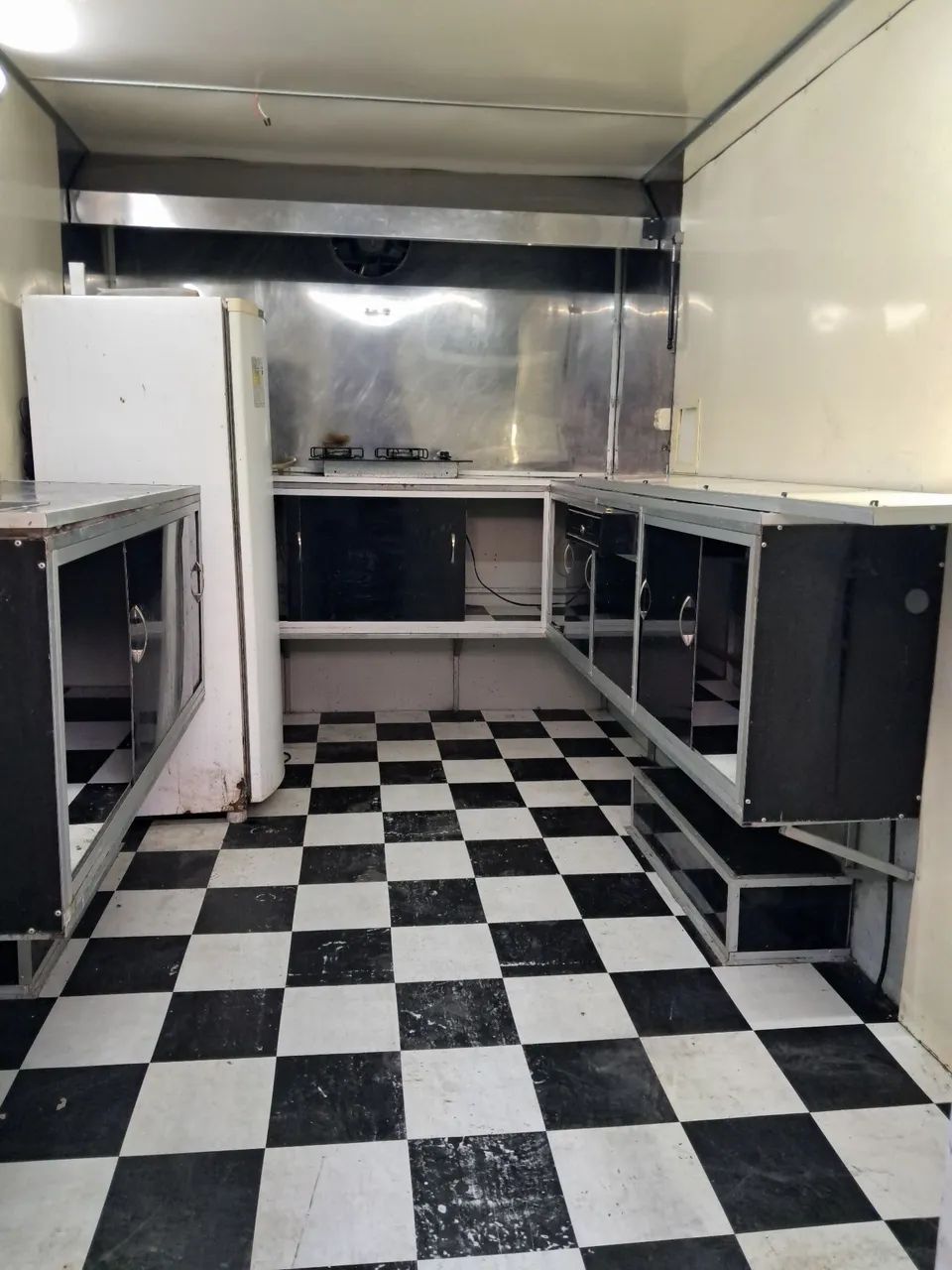 Vendo trailer..preço barbada! - Foto 2