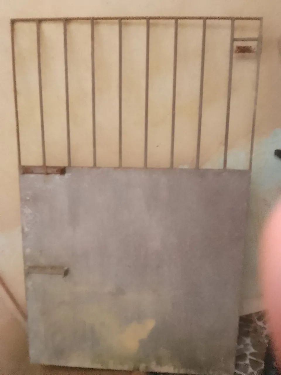 Portão de ferro
