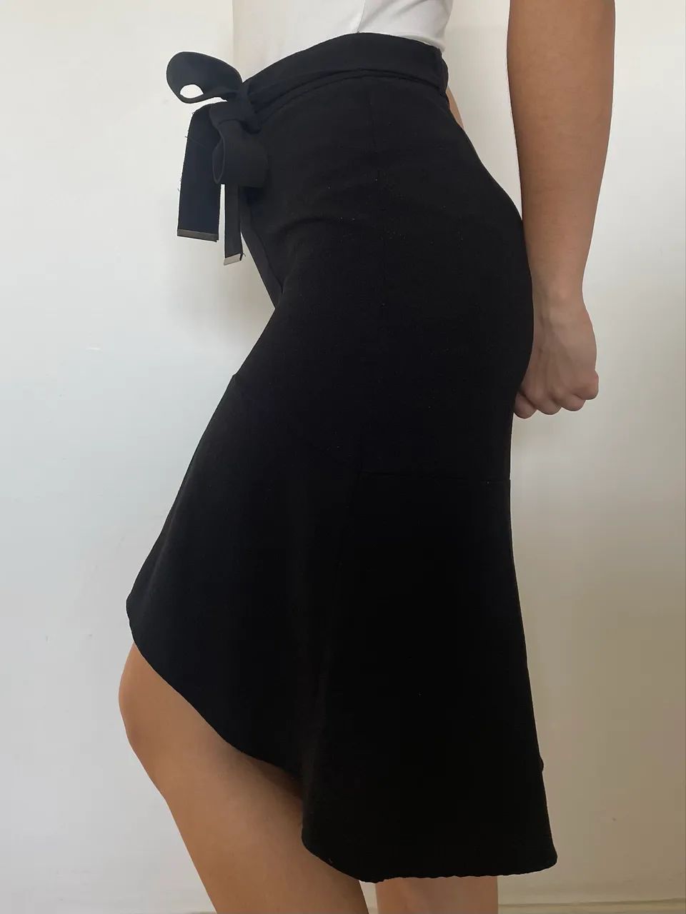 Saia Midi Preta Fenda 38 - Foto 3