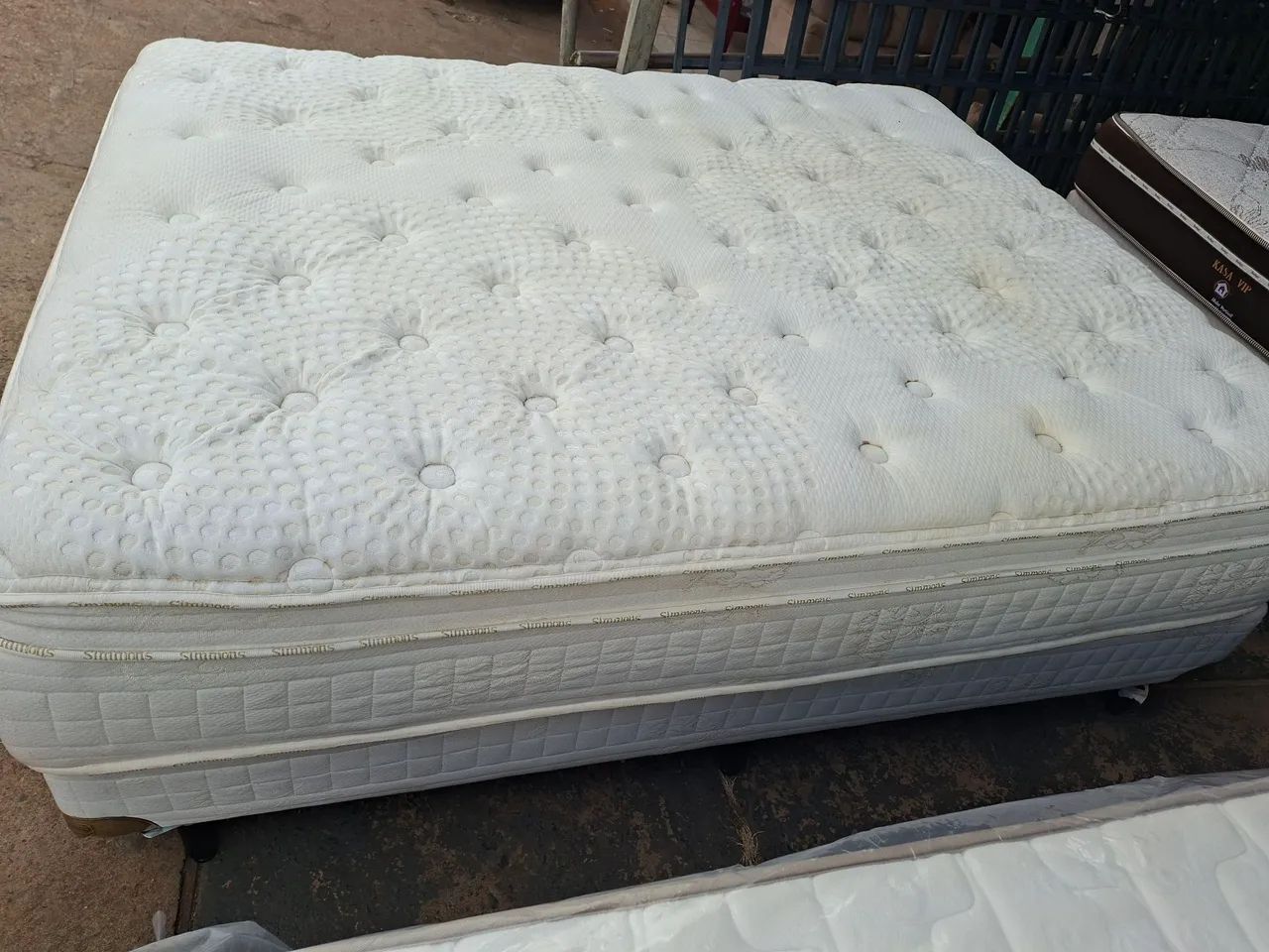 Cama box Queen size colchão simons molas ensacadas bambu  - Foto 4