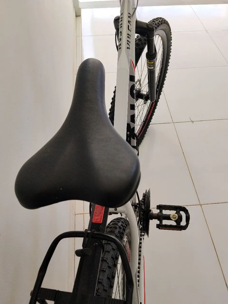 Bicicleta aro 29 Caloi Vulcan em Alumínio  - Foto 4