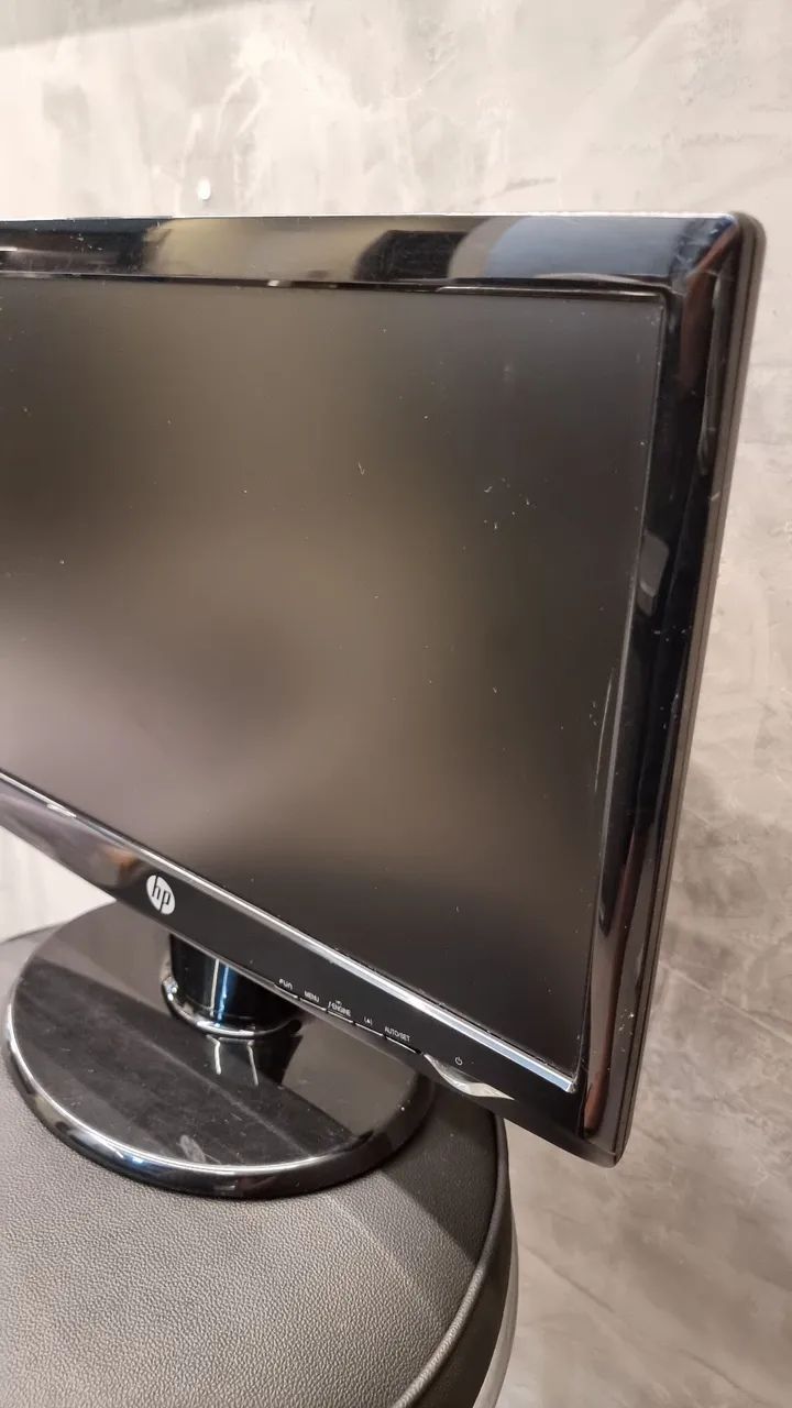 Monitor LG W1943SV- 19 polegadas Usado - Foto 3