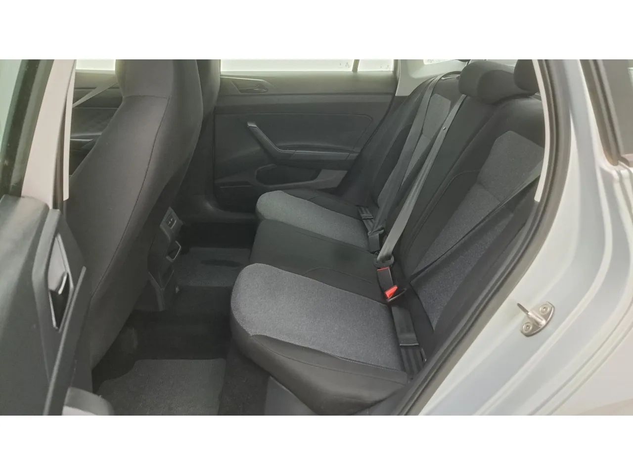 Volkswagen Virtus TSI 1.0 Flex 12V 4p Aut., foto 18 de 18