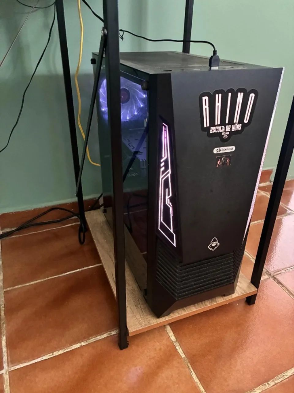 PC Gamer - I5 9400F + GTX 1660TI