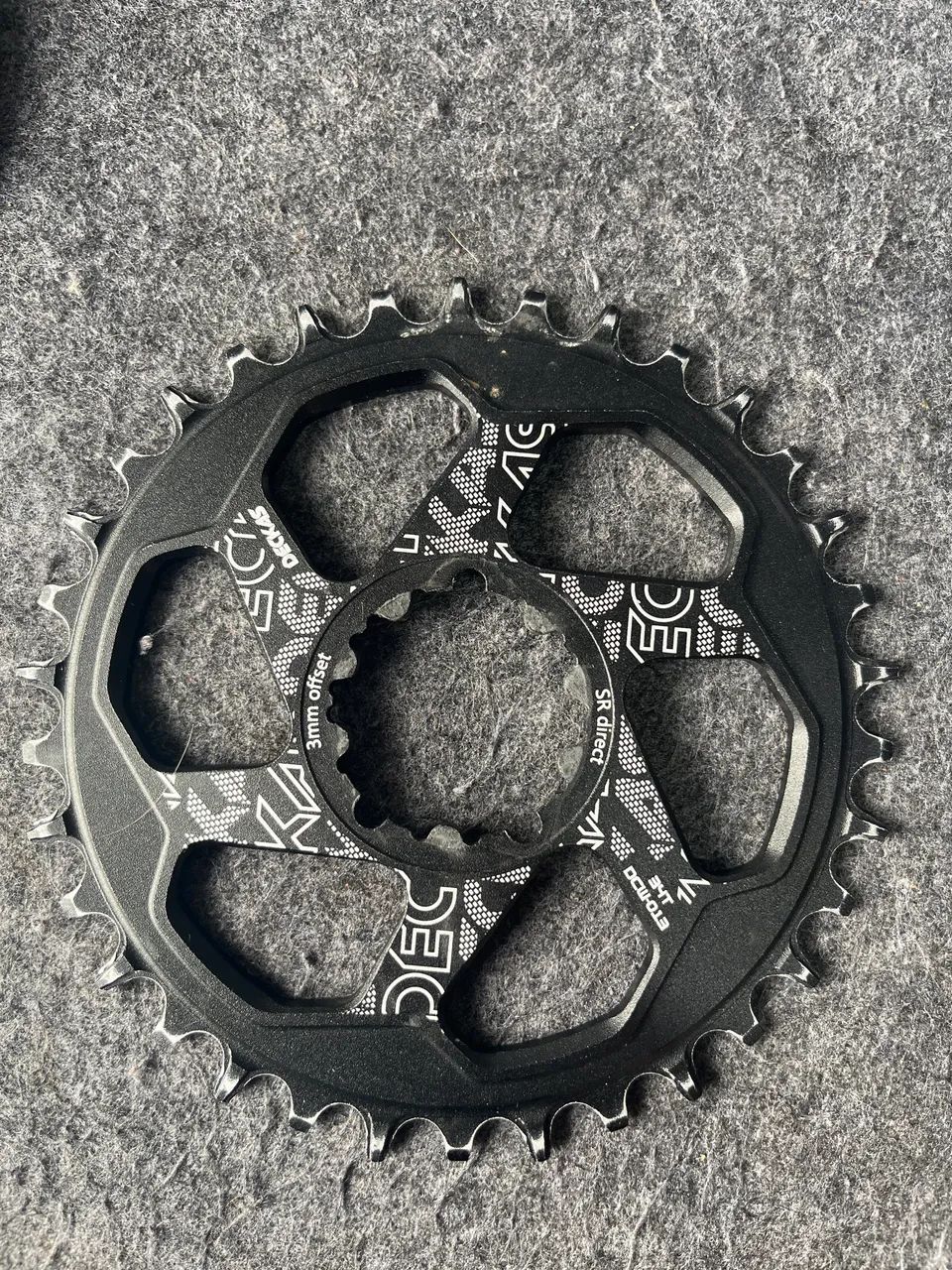 Coroa padrão Sram 34t offset 3mm