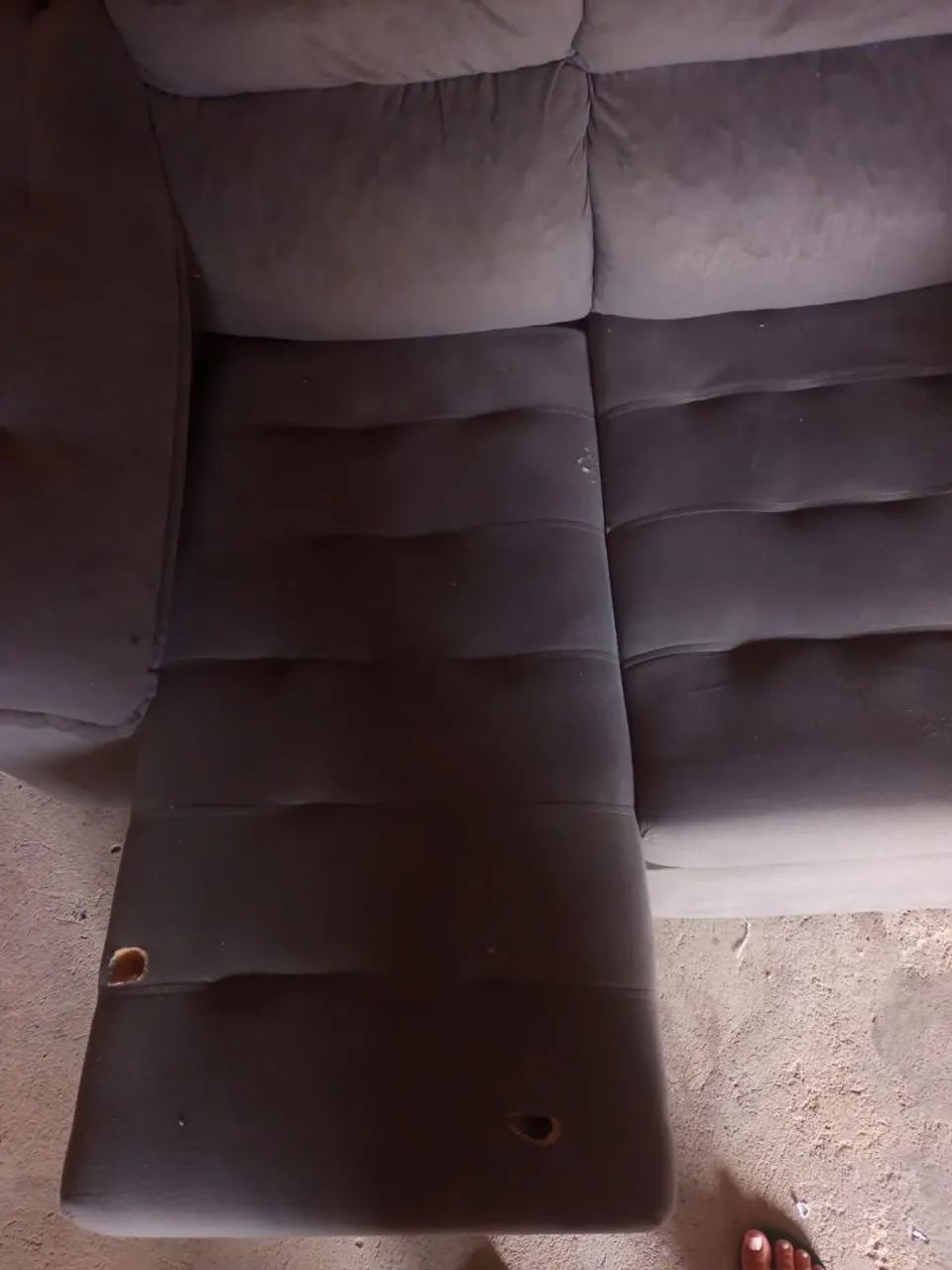 Vende-se sofá retrátil 2 lugares  - Foto 4