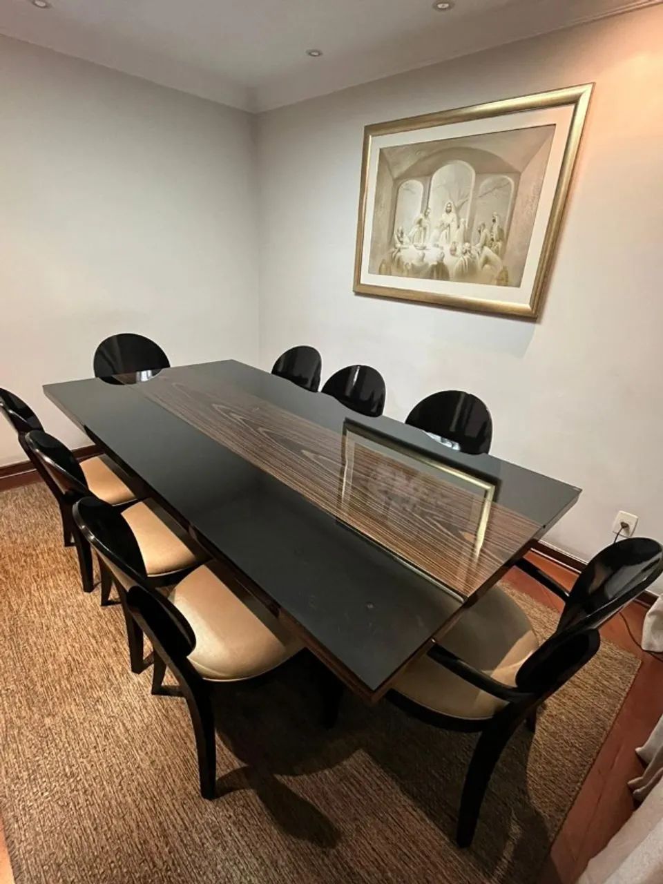 Mesa de Jantar - Laca Preta com Madeira Nobre - 8 Lugares