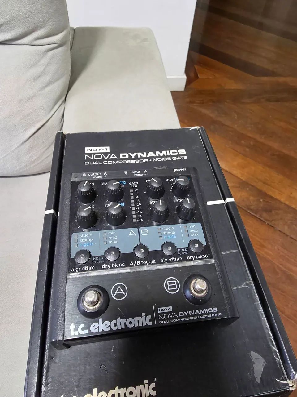 Pedal Nova Dynamics TC Eletronic 