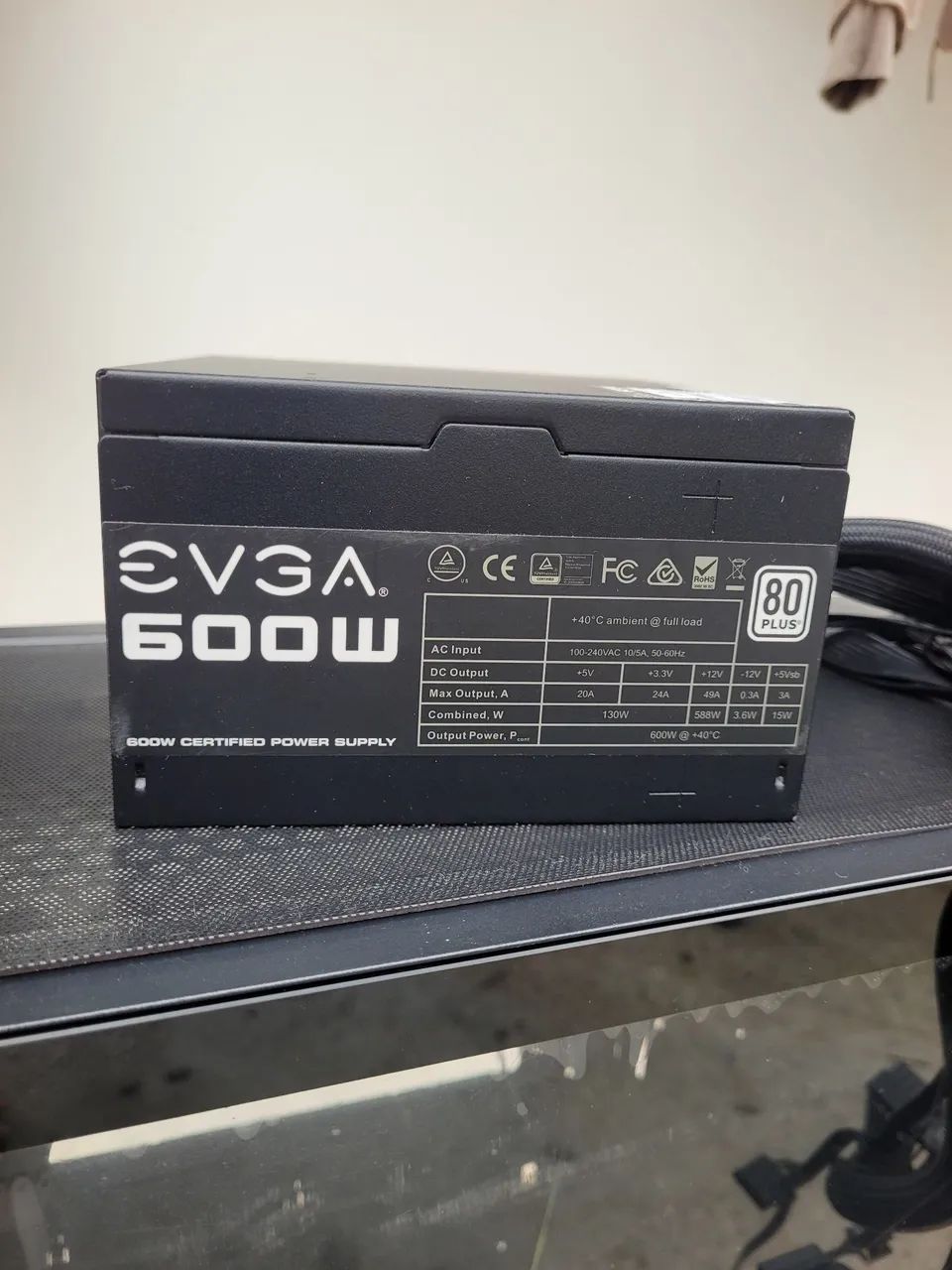 Fonte ATX da EVGA 600w 80plus prata