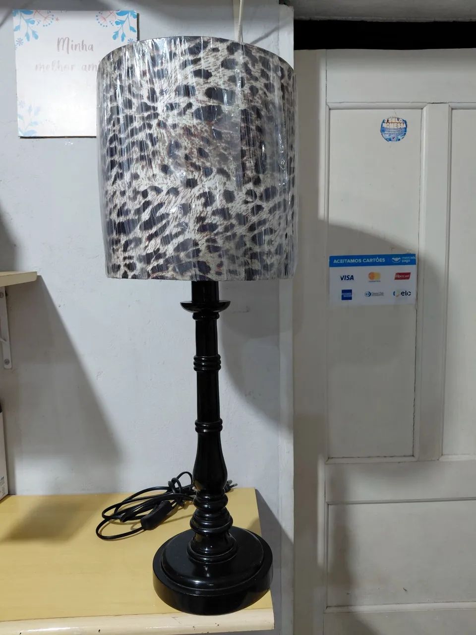 Abajur preto