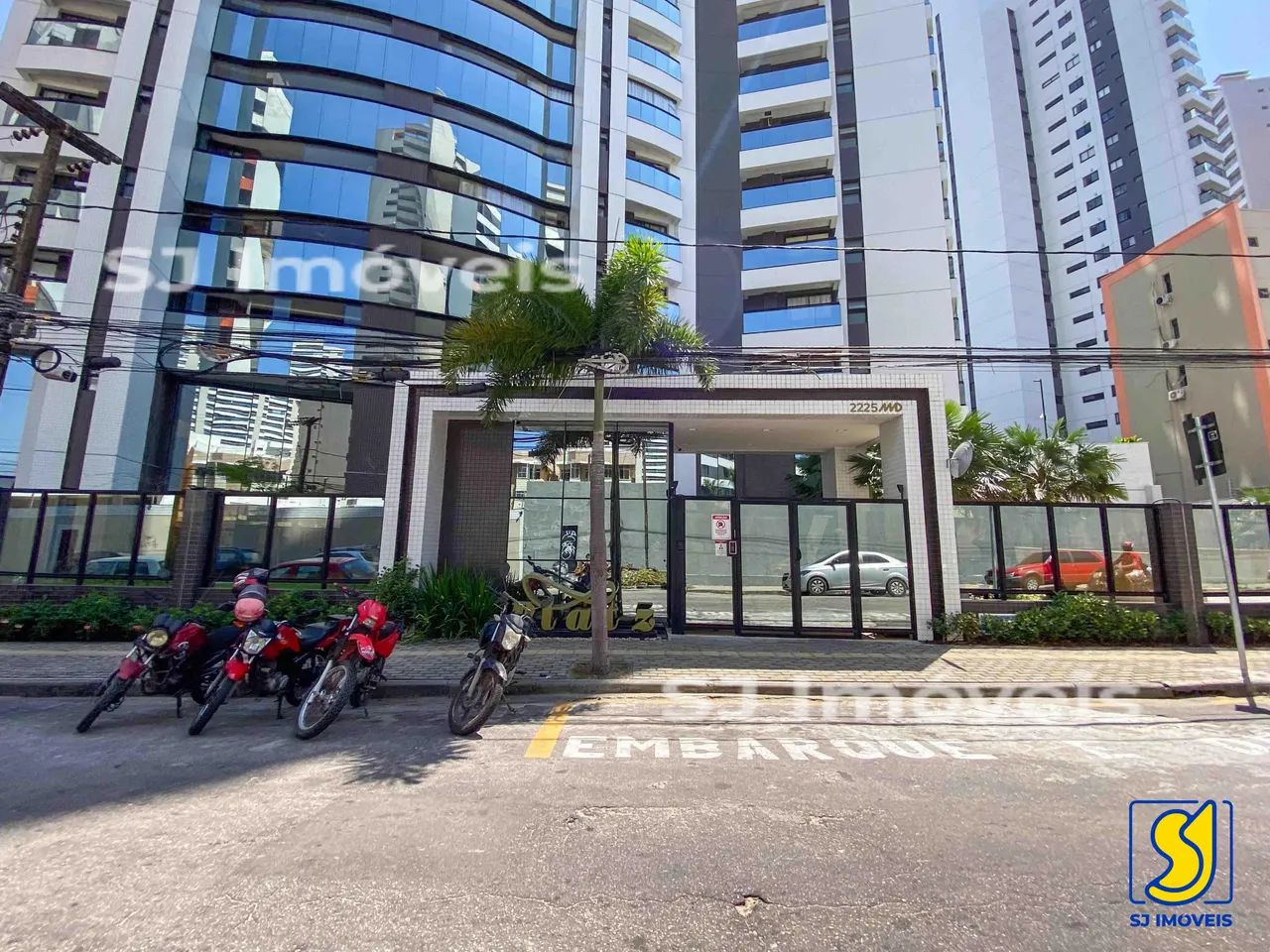 Apartamento para alugar com 3 suítes, varanda gourmet e lazer completo no Cocó - Foto 2