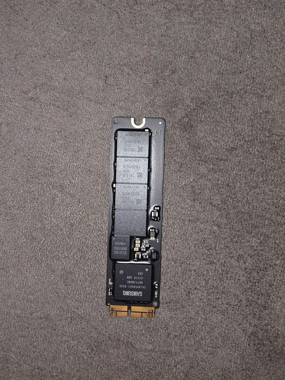 VENDO SSD 128GB PARA MACBOOK. - Foto 2