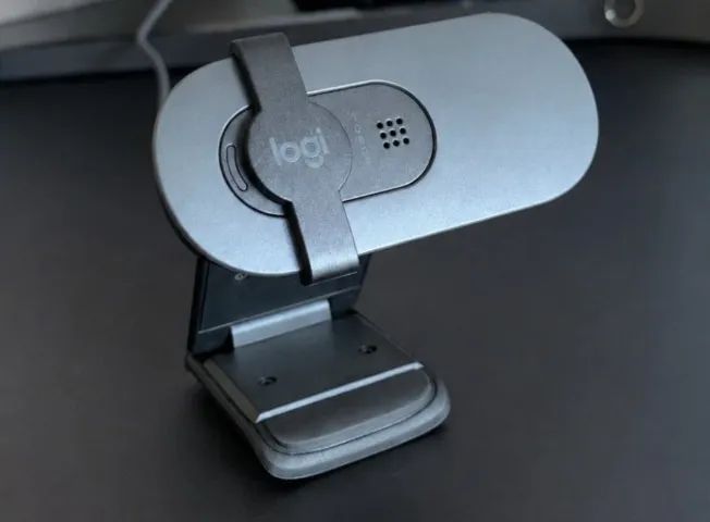 Webcam Full HD Logitech Brio 100 - Grafite