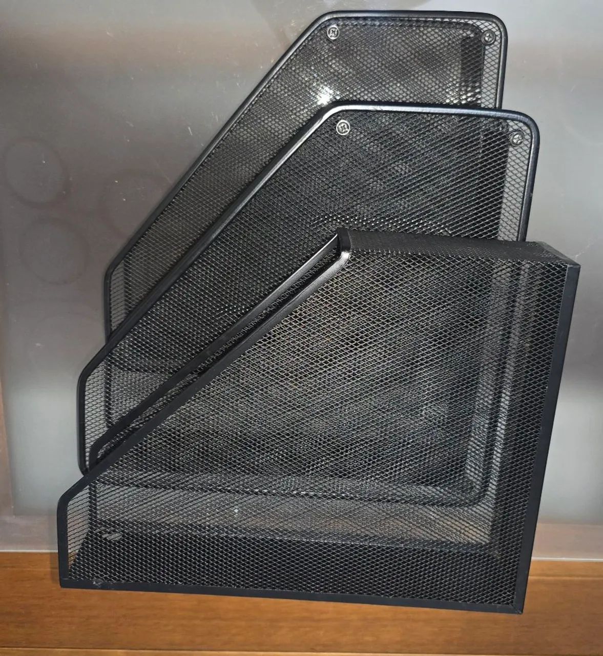 3 Porta revistas aramado preto 