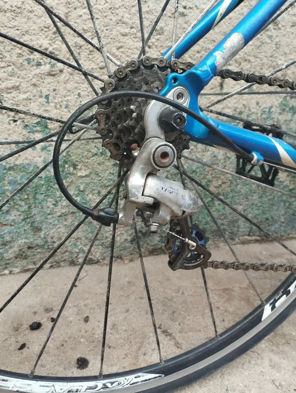 Speed fuji road bike - Foto 4
