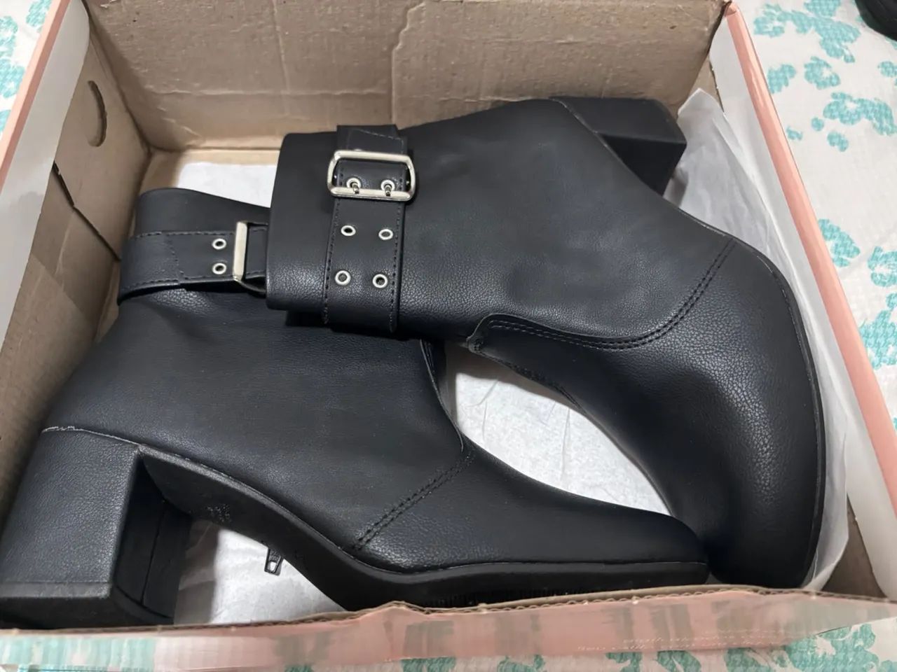Bota  - Foto 2