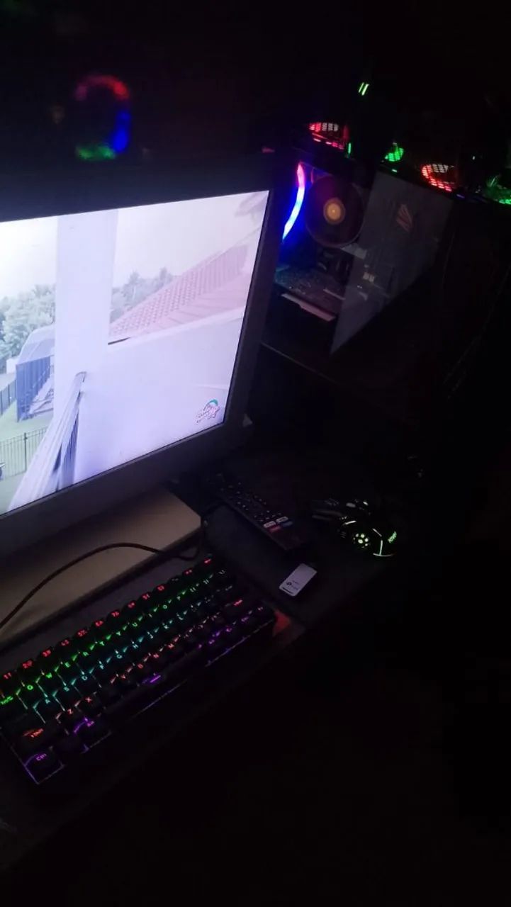 Pc gamer 16 de ram GTX 960 I7 4790 Pc vai completo monitor 24 polegadas tudo bonitinho  - Foto 4