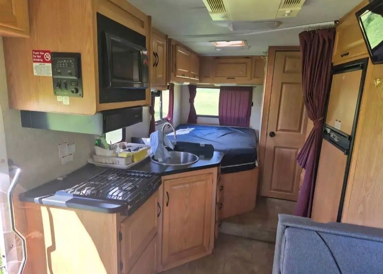 MOTORHOME FORD 2008 - Foto 4