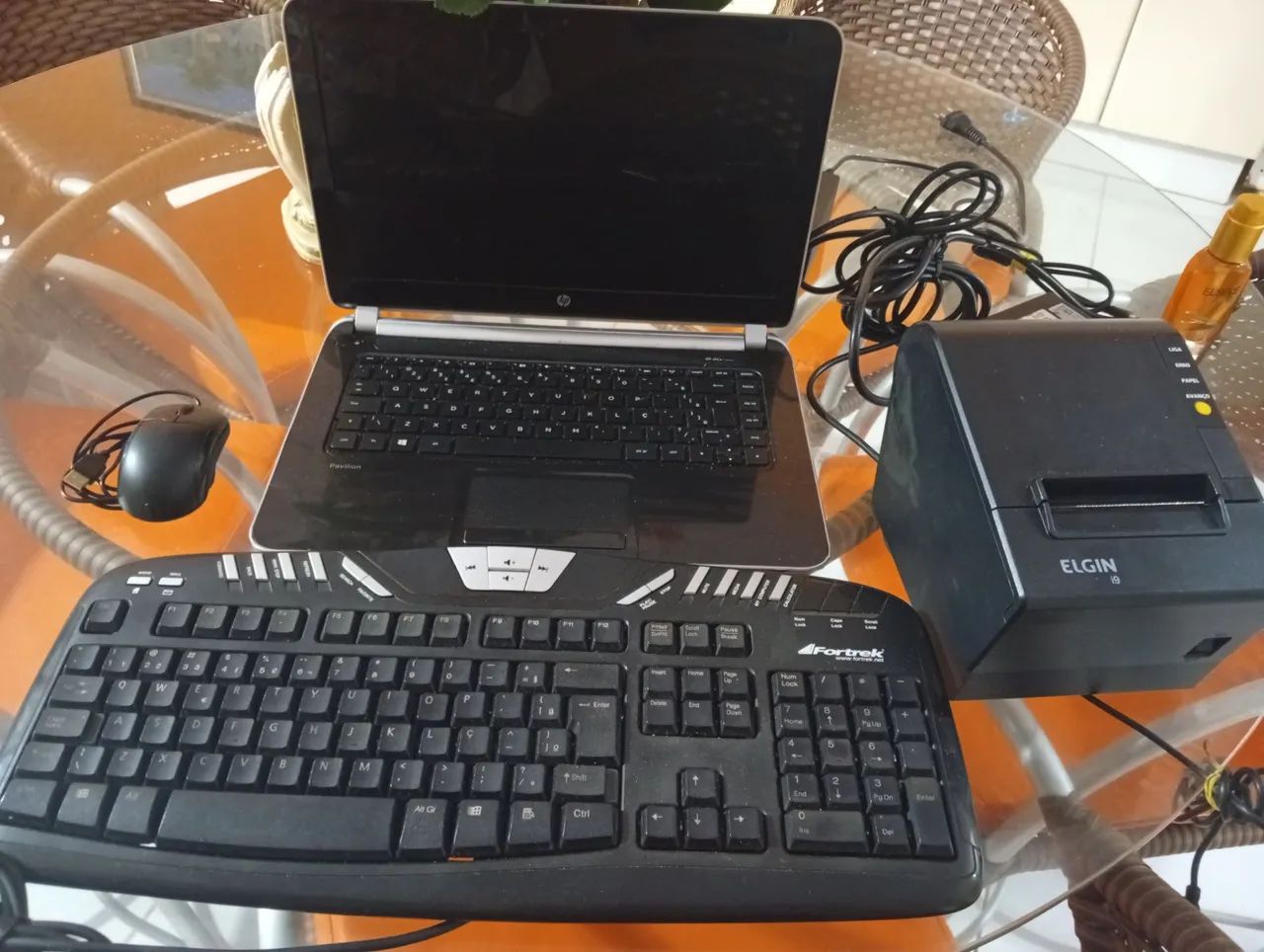 Notebook, impressora fiscal 