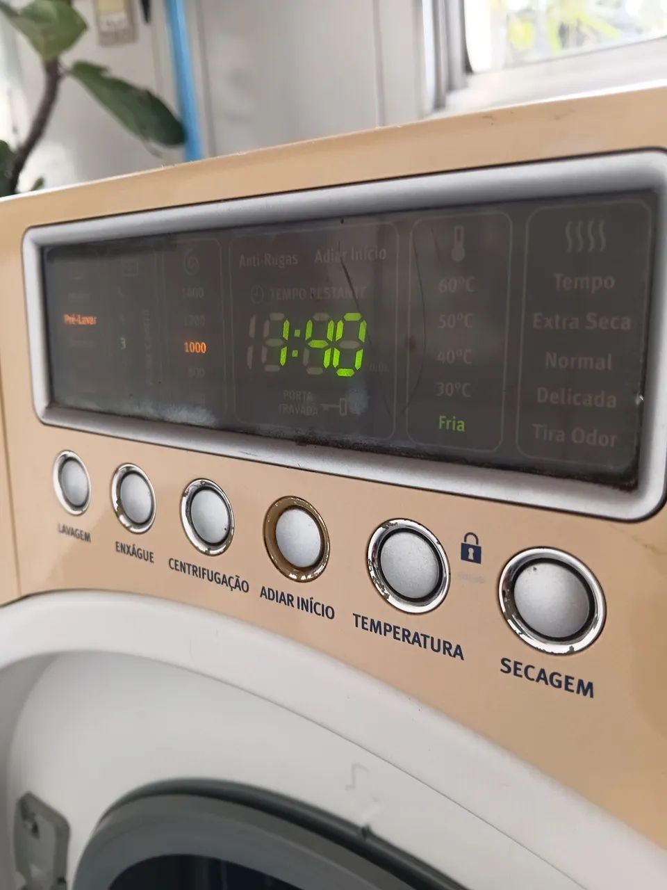 Lava e seca 9kg 127v  Perfeitamente limpa e testada  - Foto 3