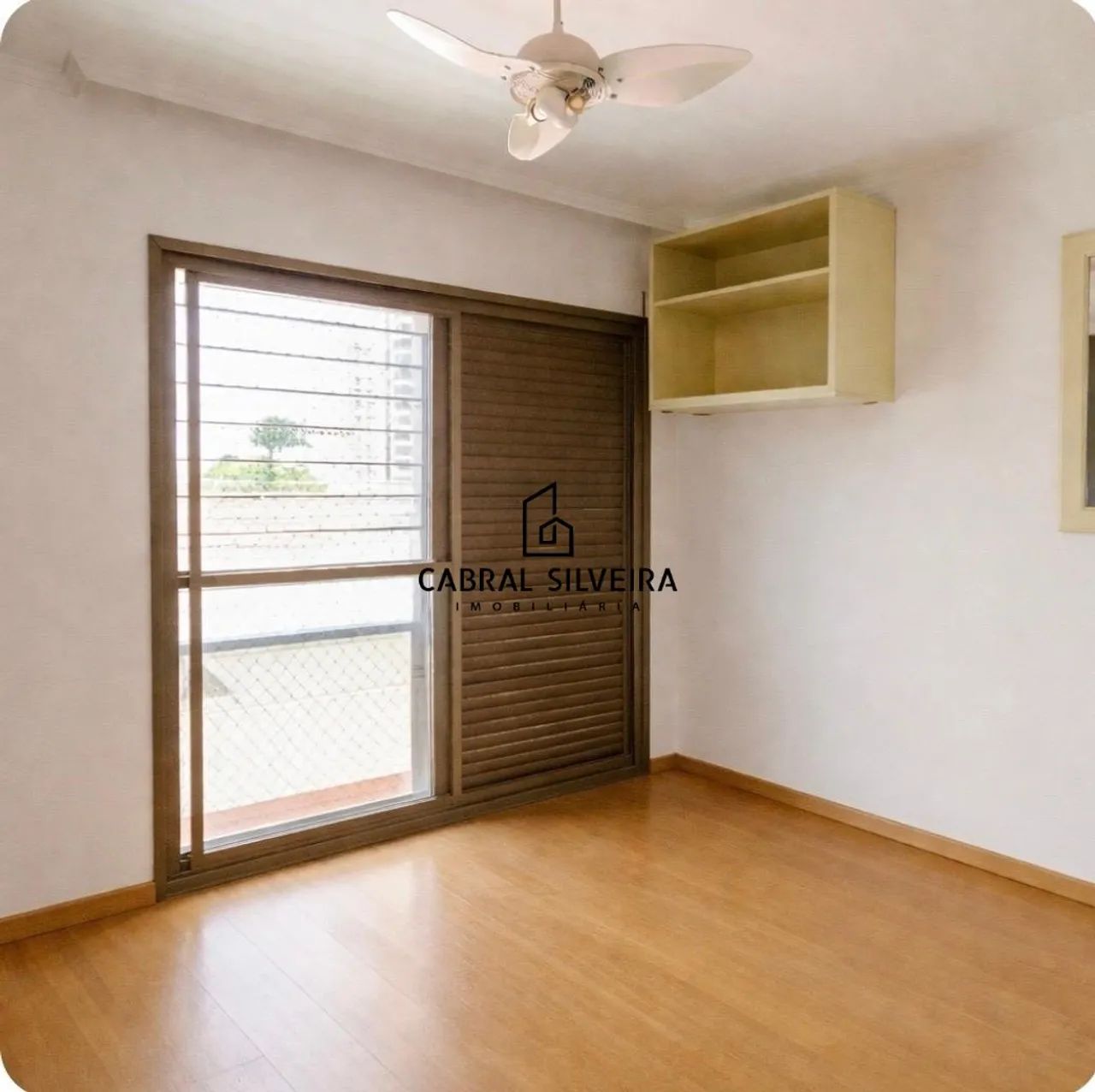 Apartamento com 3 Dormitórios na Avenida Jandira em Moema - Foto 3