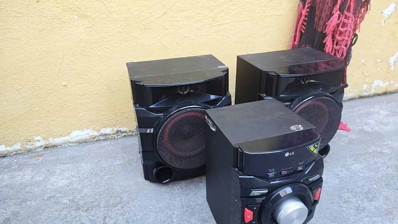 Caixas de lg 560wts  - Foto 3
