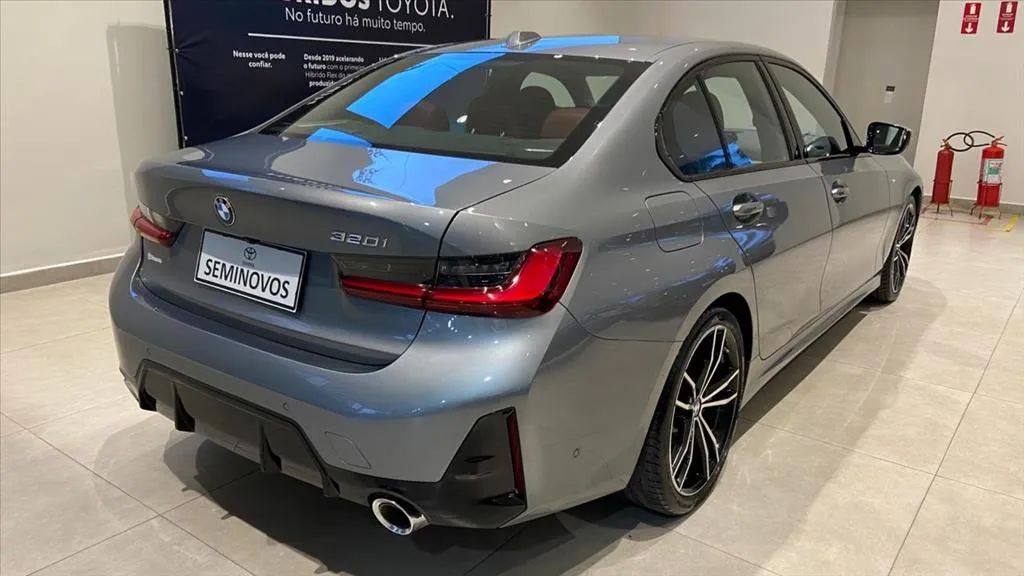 BMW 320I 320i 2023 - Foto 4