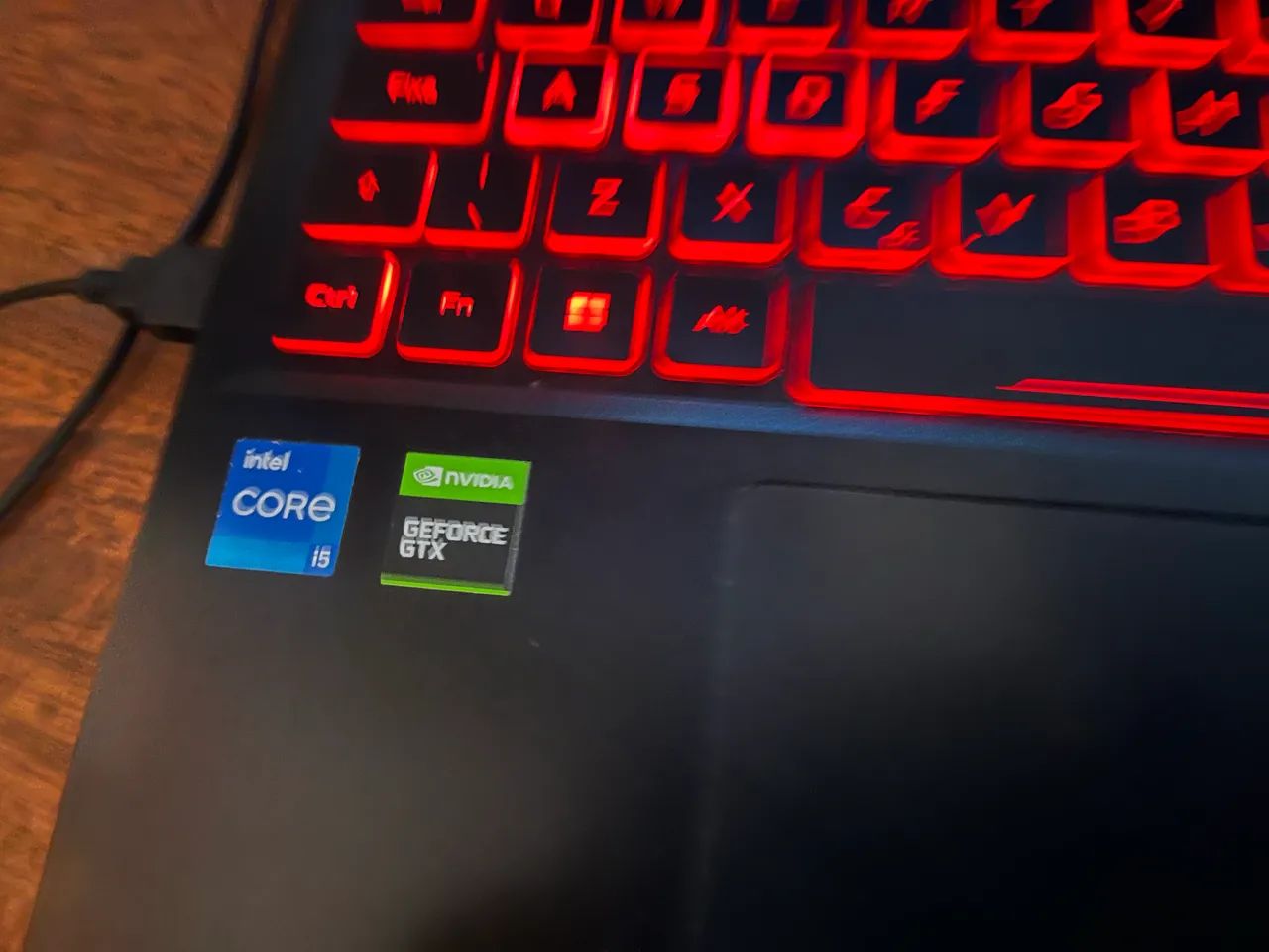 Vende se notebook gamer acer nitro 5 GTX 1650 8gb de ram - Foto 5