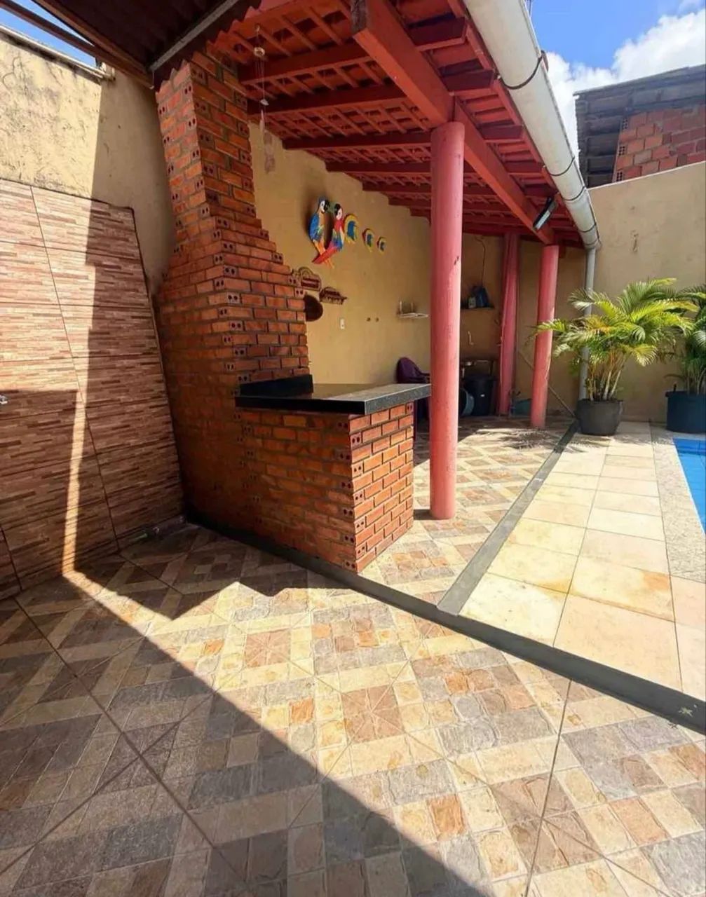 C.S - VENDE-SE CASA EM MOSQUEIRO. 