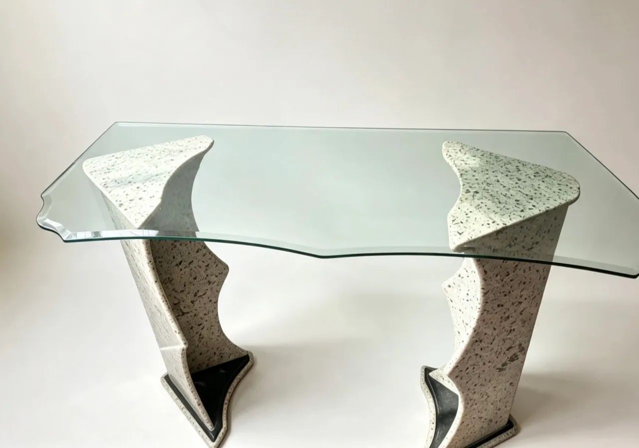 Mesa de entrada vidro temperado e base de granito 