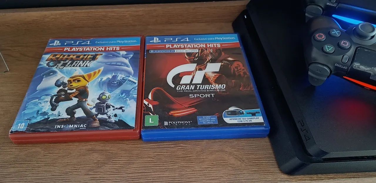 Ps4 slim 1 tera com lacre da Sony + 2 controles + 2 jogos  - Foto 2