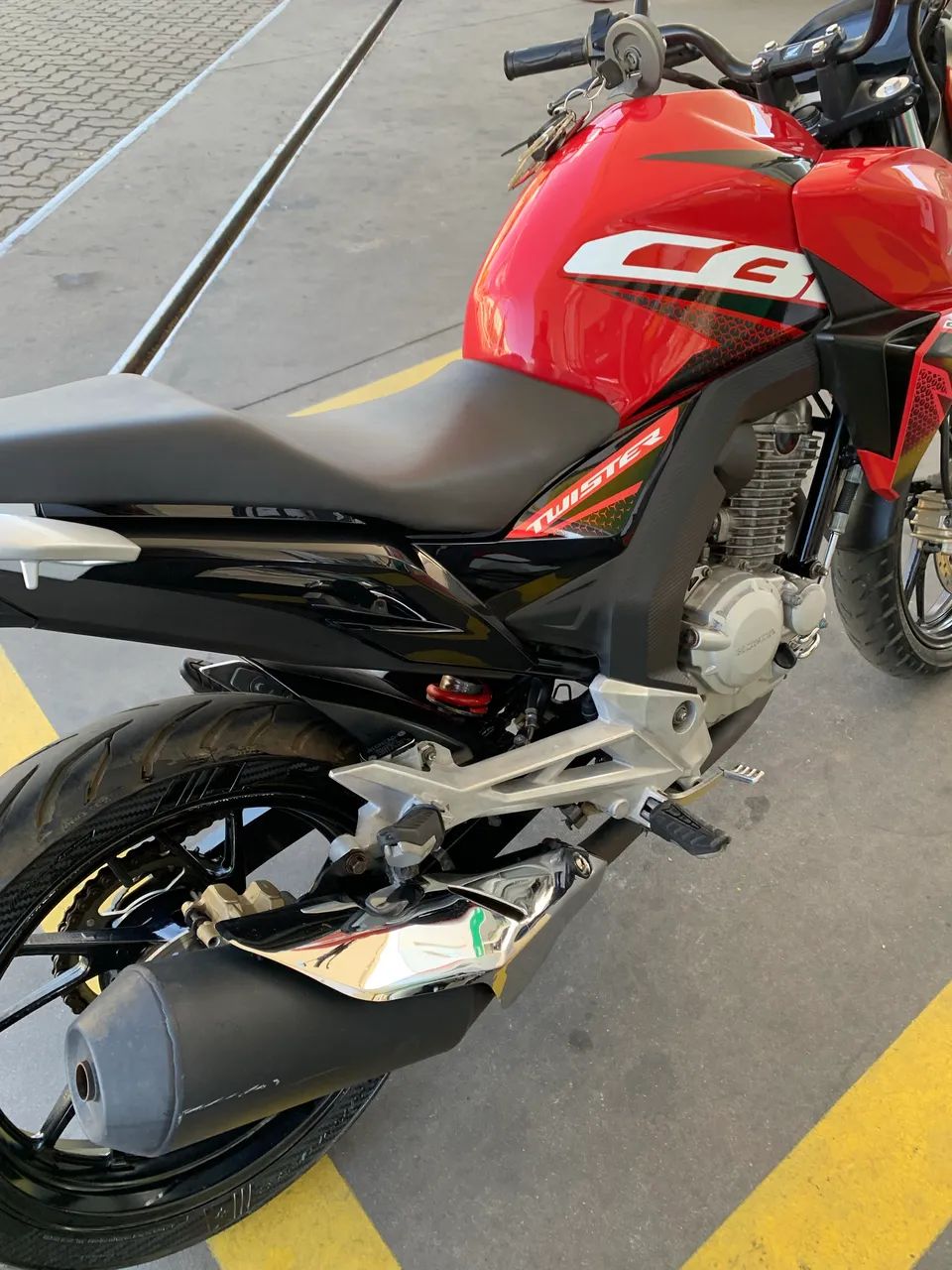 CB 250F toda revisada - Foto 2