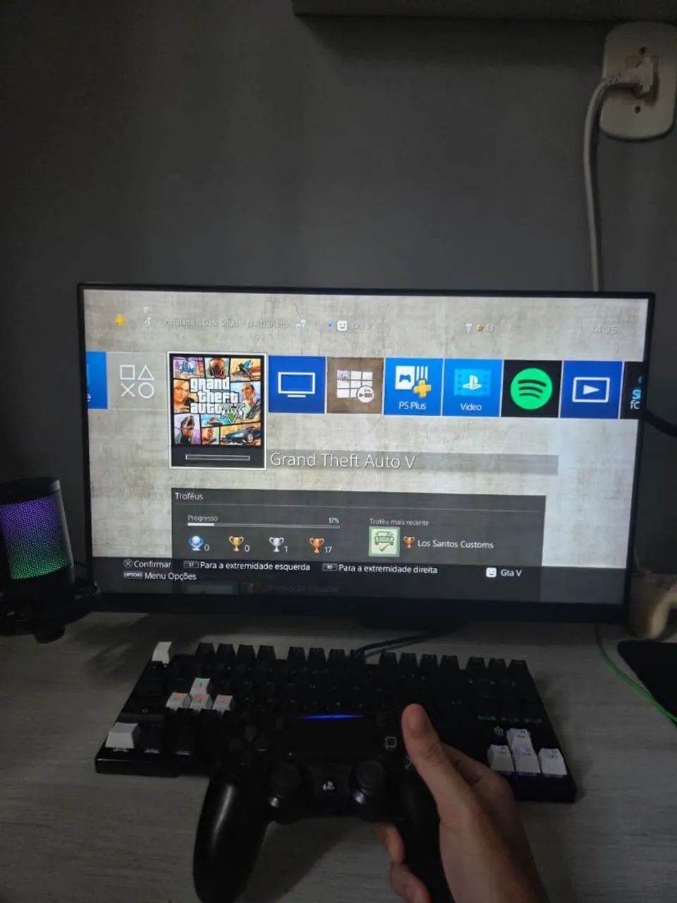 PS4 SLIM - Foto 4