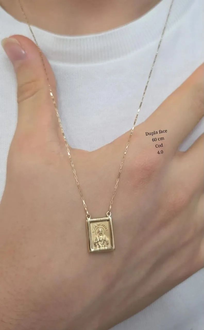 Escapulario em ouro 18 k