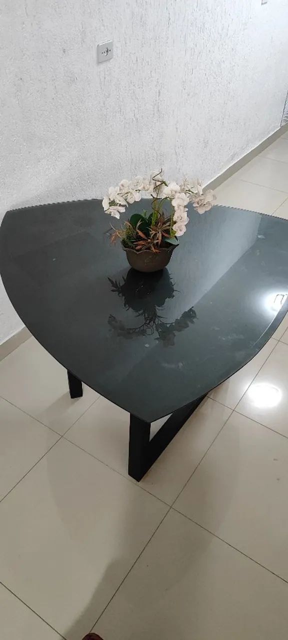 Mesa de jantar de vidro 