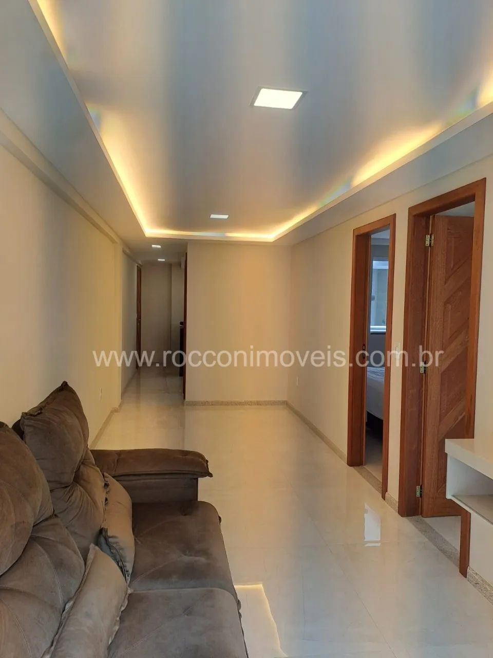 APARTAMENTO BEM LOCALIZADO NO CENTRO DE MARECHAL FLORIANO - Foto 3