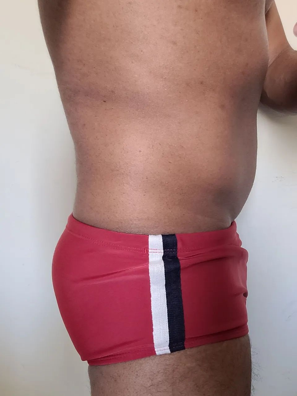 Sunga vermelha  tamanho M - Foto 2
