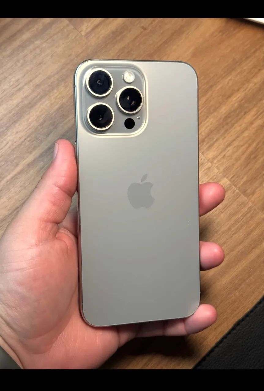 iPhone 15 Pro Max 256GB Natural Titanium com caixa original  - Foto 2