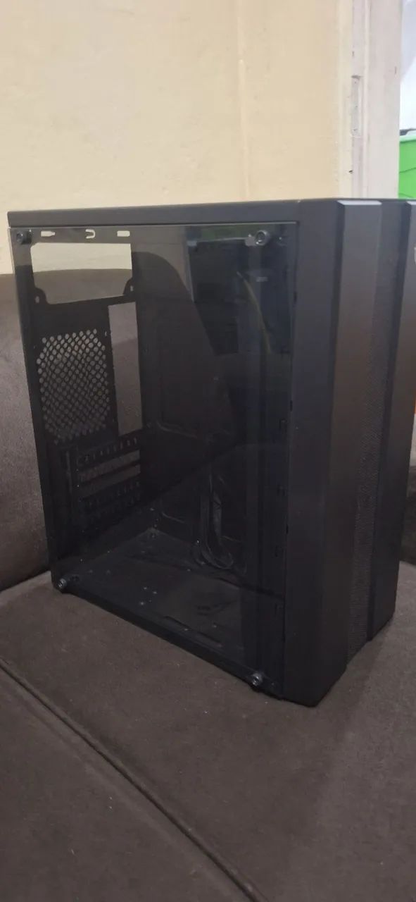Gabinete pc gamer 