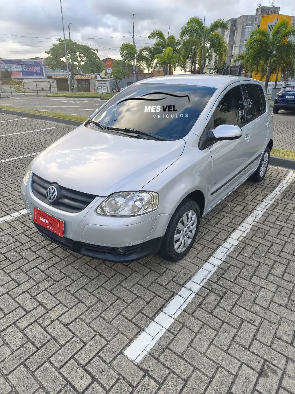 Volkswagen Fox Trend 1.0 ano 2008 - Foto 2