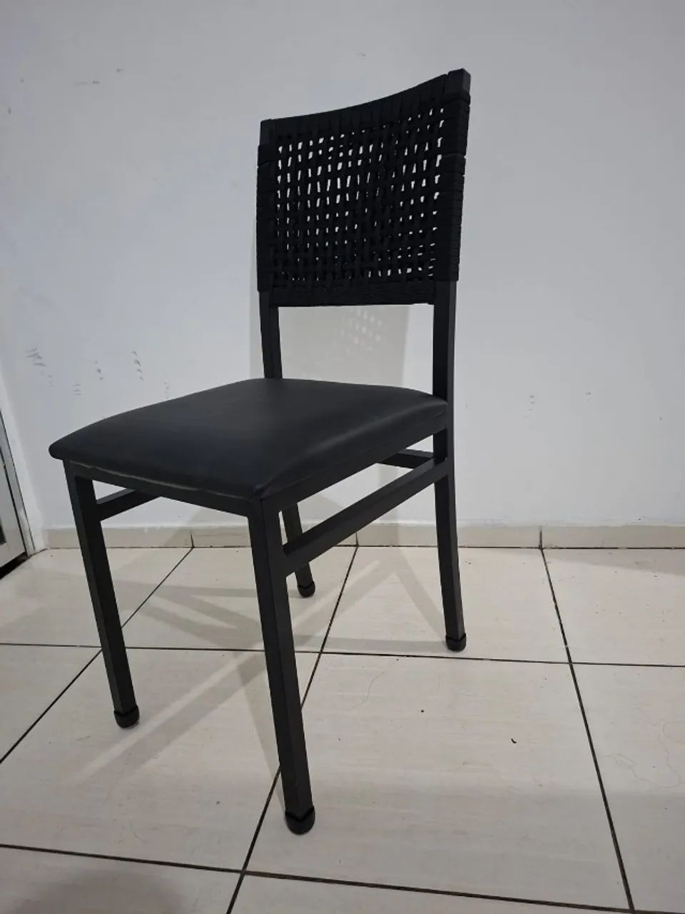 Conjunto quatro cadeiras  - Foto 2