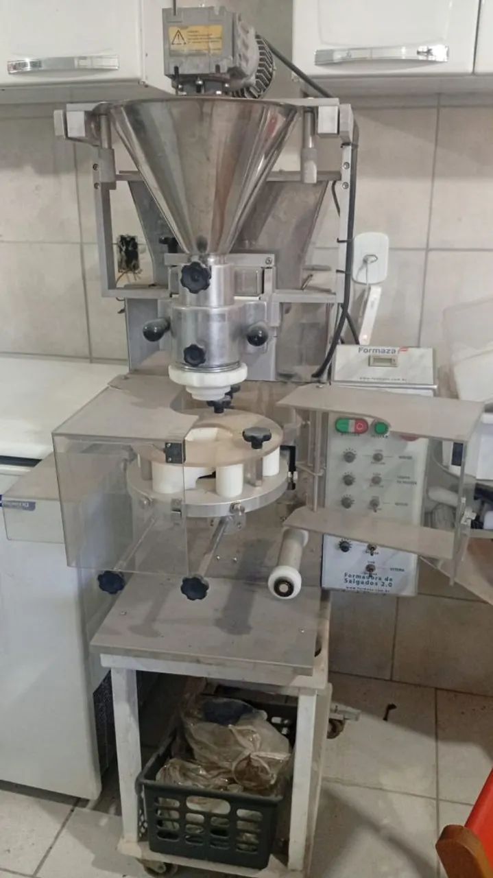 Máquina de mini salgados completo 