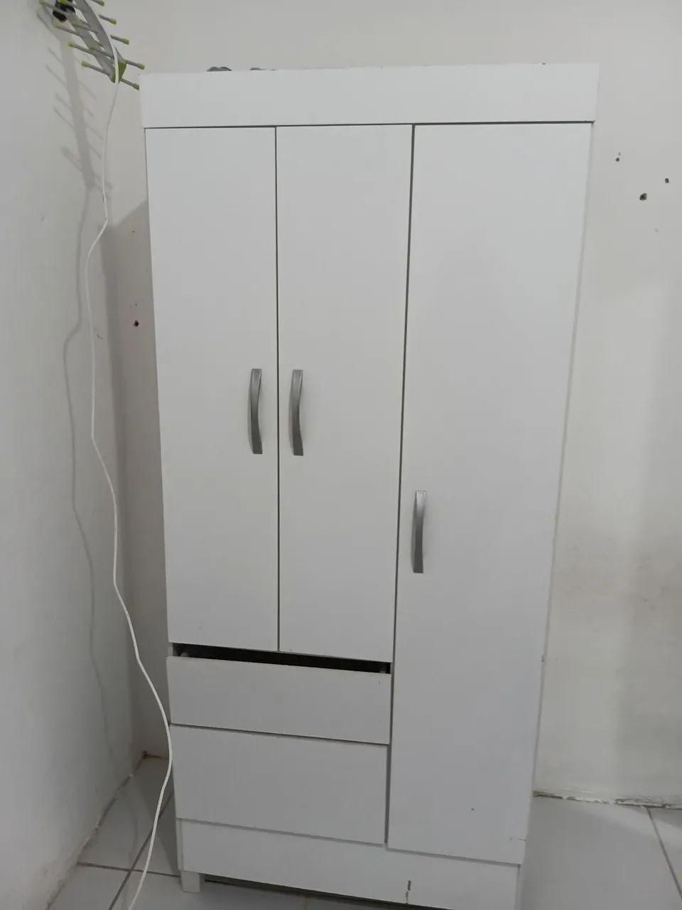 GUARDA ROUPA - OPORTUNIDADE