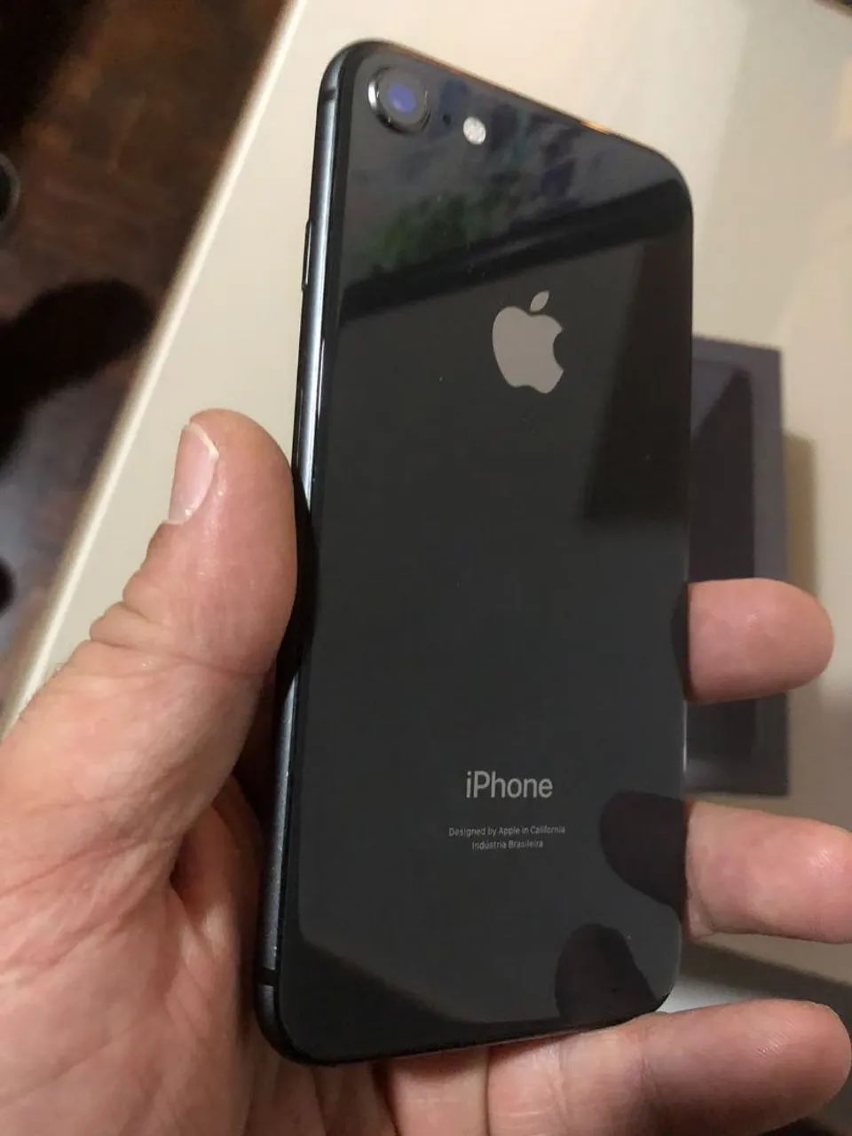 iPhone 8 com detalhes Leia a descrição - Foto 3